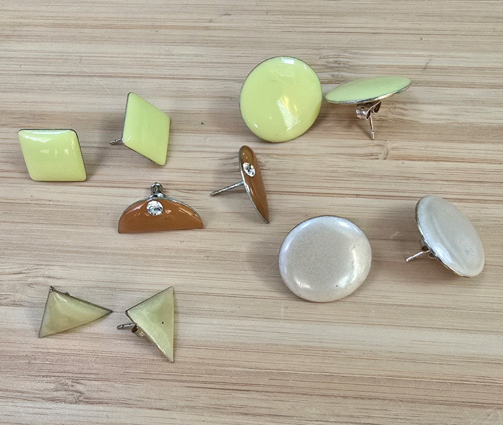 5x Vintage Oorbellen Set - Diverse Vormen en Kleuren, Sieraden, Tassen en Uiterlijk, Ophalen of Verzenden, Gebruikt, Beige