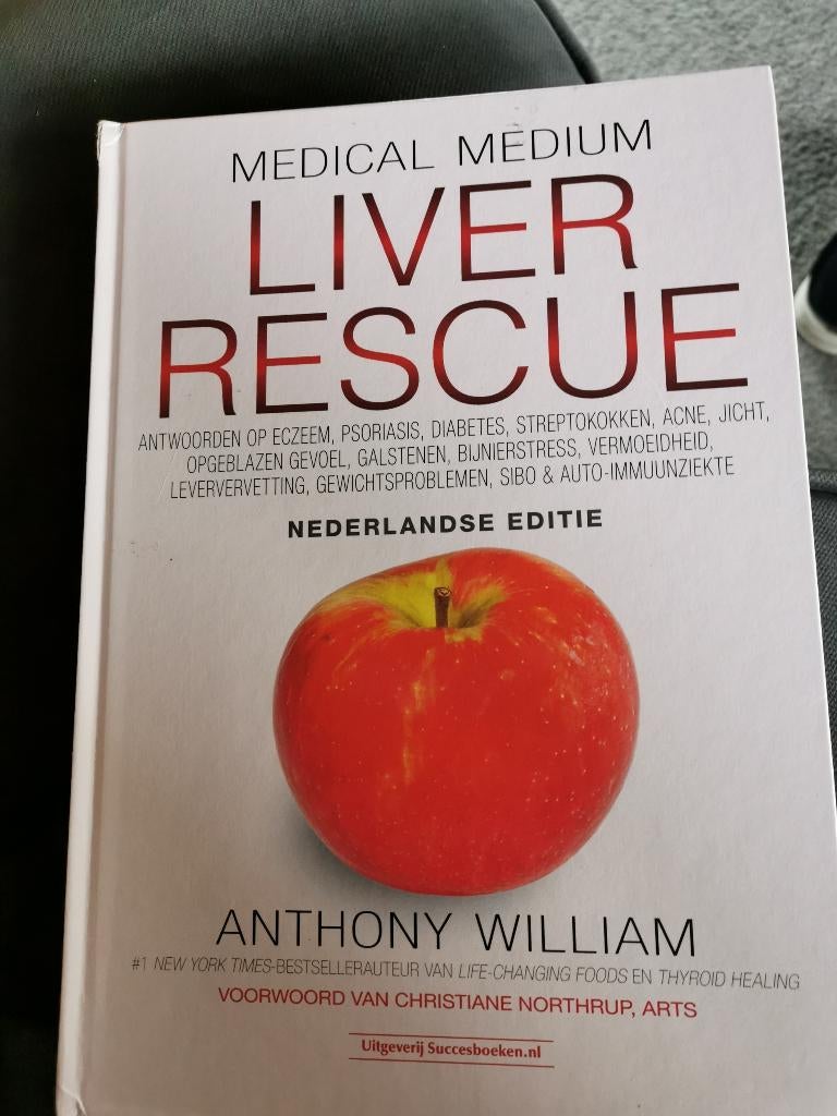 Medical medium LIVER RESCUE Nederlandse editie, Boeken, Verzenden, Zo goed als nieuw