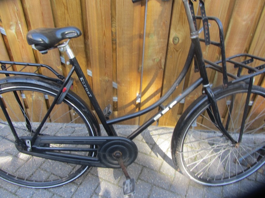 te koop omafiets opknapfiets 28 inch, Fietsen en Brommers, Fietsen | Dames | Omafietsen, 56 cm of meer, Ophalen, Gebruikt, Terugtraprem