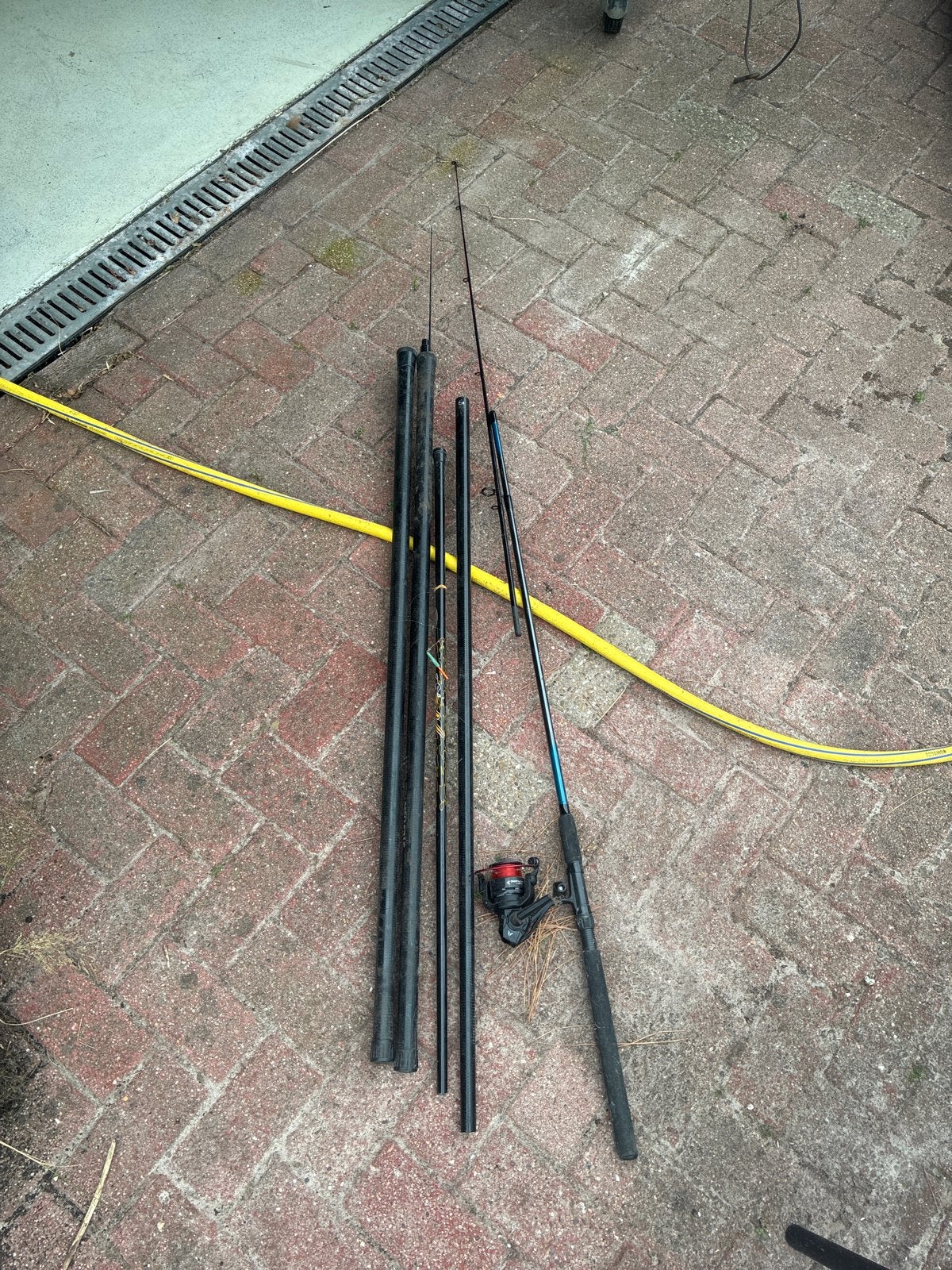 3 vaste en een werphengel+ extras, Ophalen, Gebruikt, Complete hengel