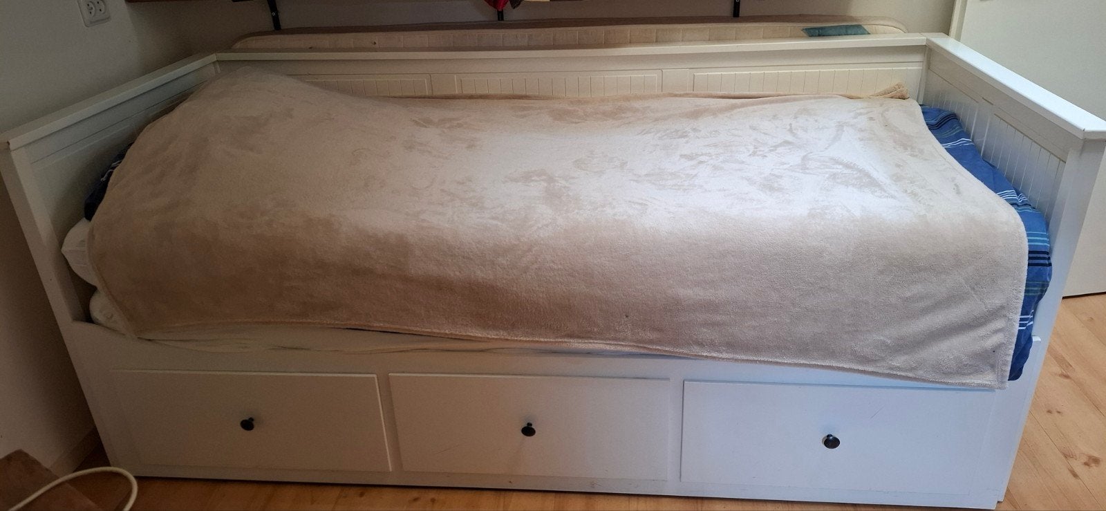 Wit uitschuifbaar bed met opberglades, Huis en Inrichting, Slaapkamer | Bedden, Ophalen, Wit, Tweepersoons, 80 cm