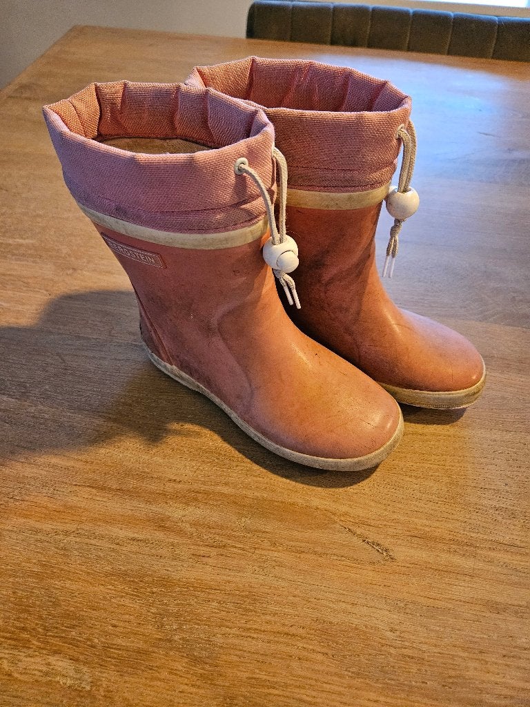 Gevoerde roze bergstein laarzen, maat 29, Gebruikt, Meisje, Ophalen of Verzenden, Laarzen