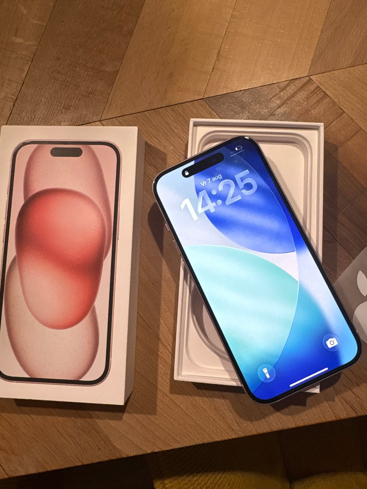 Iphone 15, Ophalen, 128 GB, IPhone 15, Zo goed als nieuw
