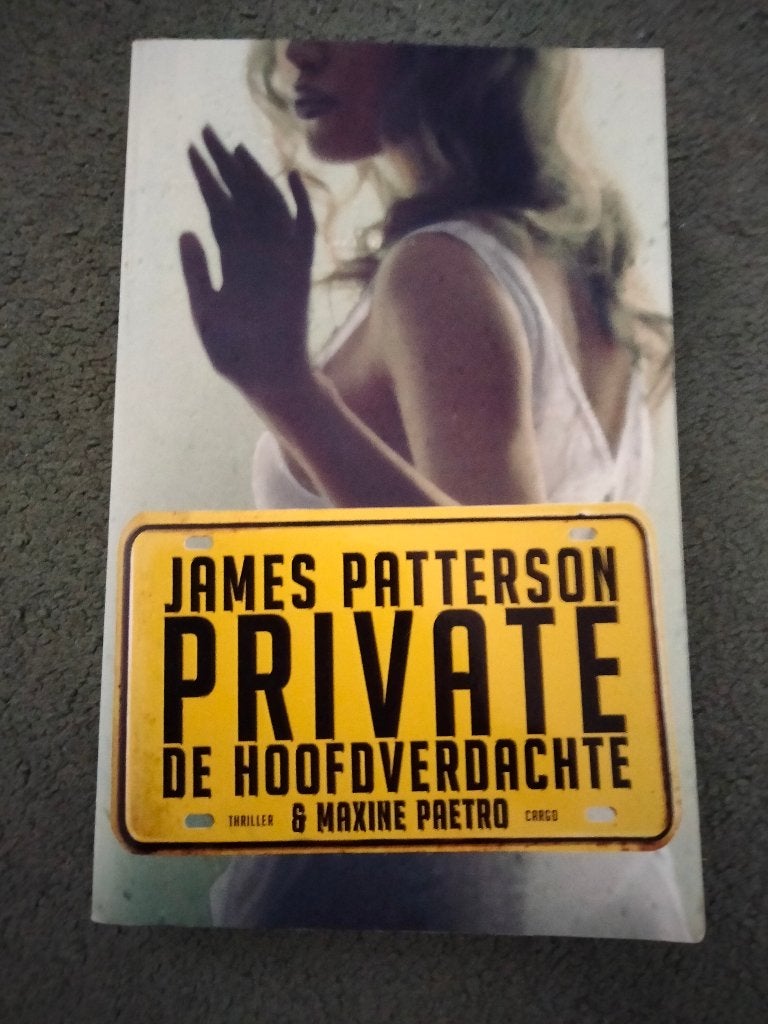 james patterson private/terugslag/wie het laatst lacht, Ophalen, Zo goed als nieuw