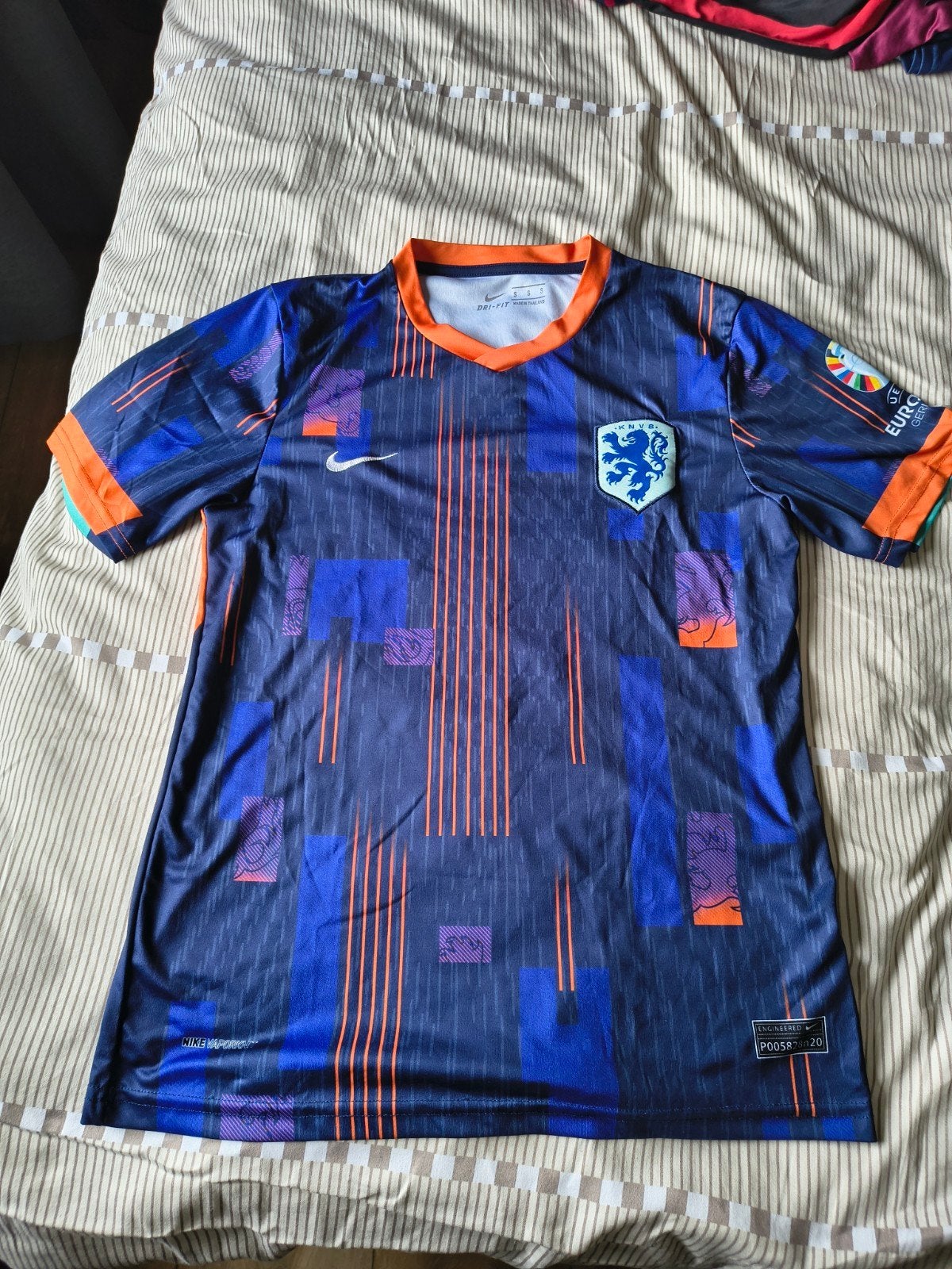KNVB Nederlands elftal uitshirt, Maat S, Ophalen of Verzenden, Zo goed als nieuw, Shirt