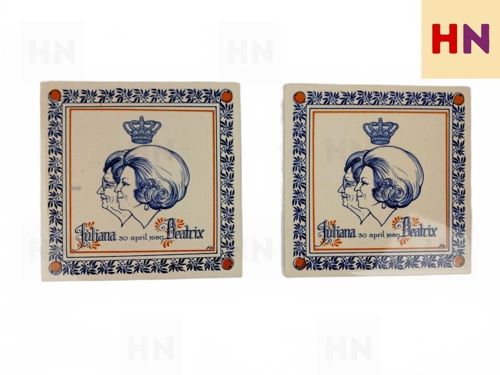 Herinneringstegels Koningin Juliana & Beatrix – 30-4-1980, Gebruikt, Overige typen, Ophalen of Verzenden, Nvt