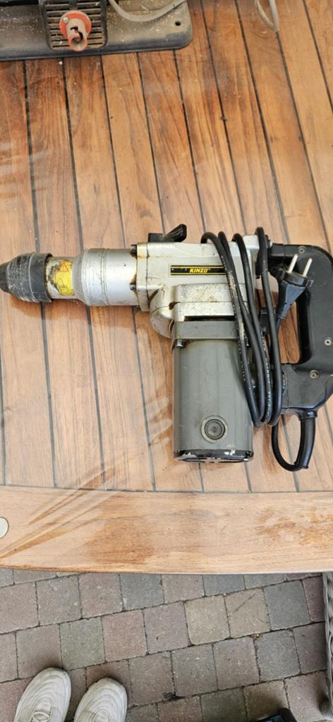 Kinzo Boorhamer 850W - Gebruikt maar functioneel, Boor- en/of Breekhamer, Ophalen of Verzenden, Klopboormechanisme, Gebruikt