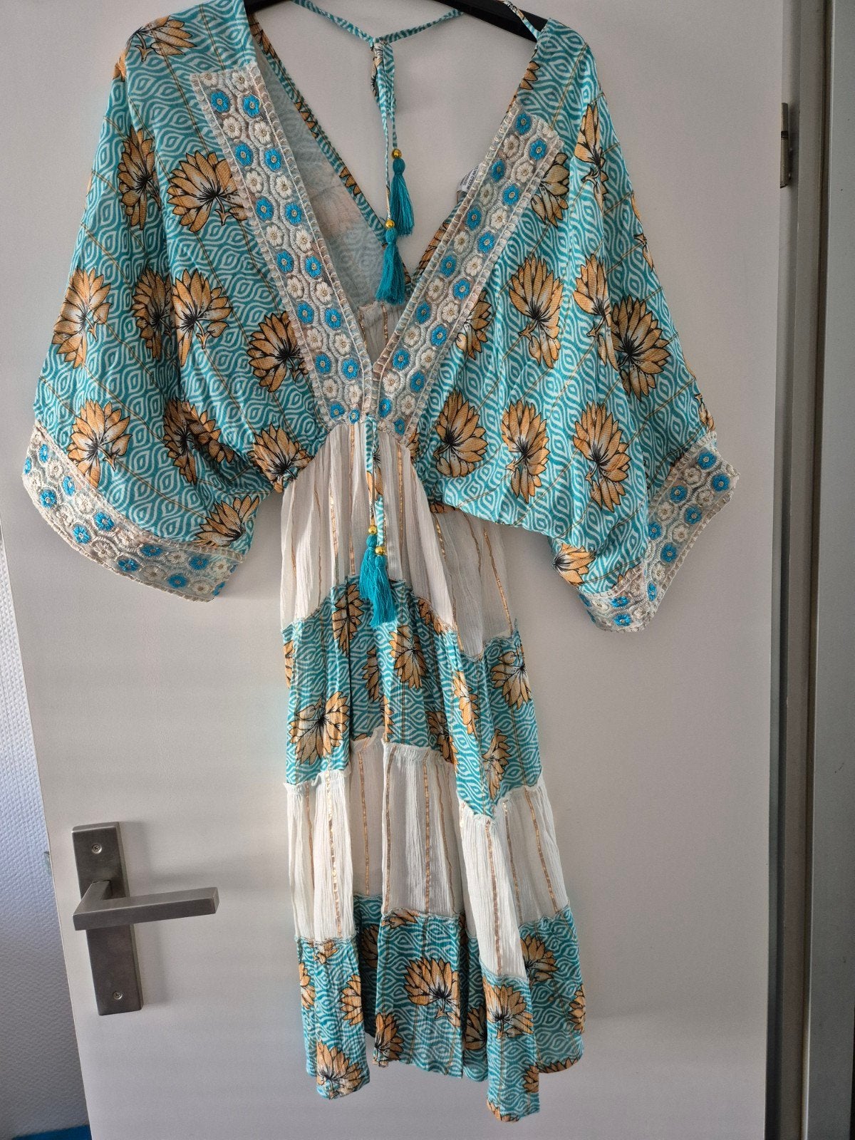 prachtige  ibiza  jurk  nieuwe  one size, Kleding | Dames, Ophalen of Verzenden, Nieuw, Maat 42/44 (L), Onder de knie