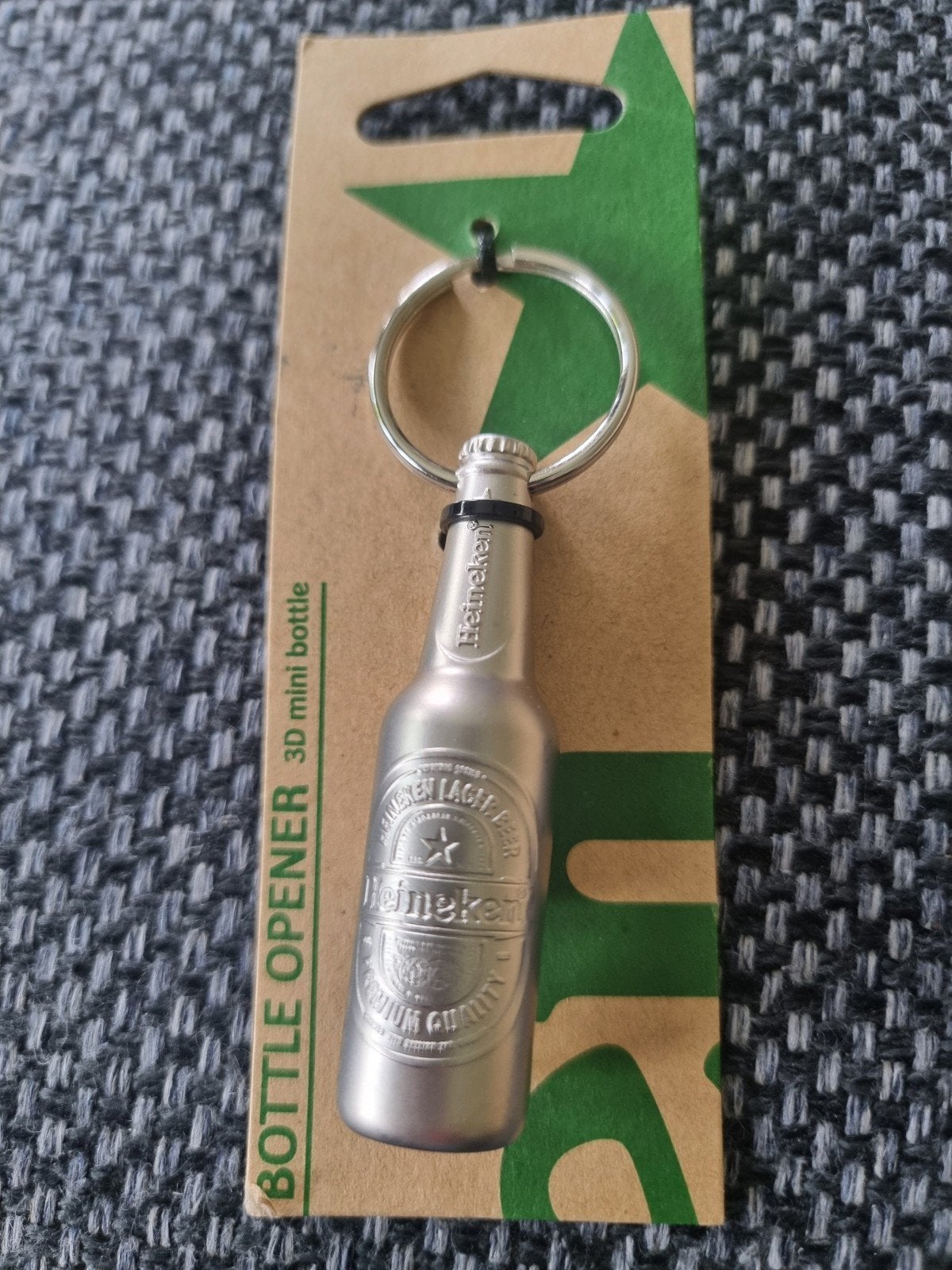 Heineken Flesopener Sleutelhanger - Nieuw in Verpakking, Verzamelen, Biermerken, Ophalen of Verzenden, Nieuw, Flesopener, Heineken