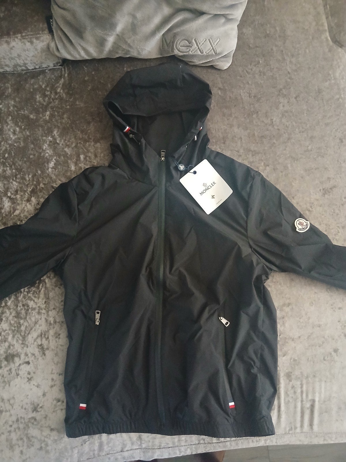 Moncler jas zwart, maat M, nieuw met kaartjes, Moncler, Maat 48/50 (M), Zwart, Nieuw