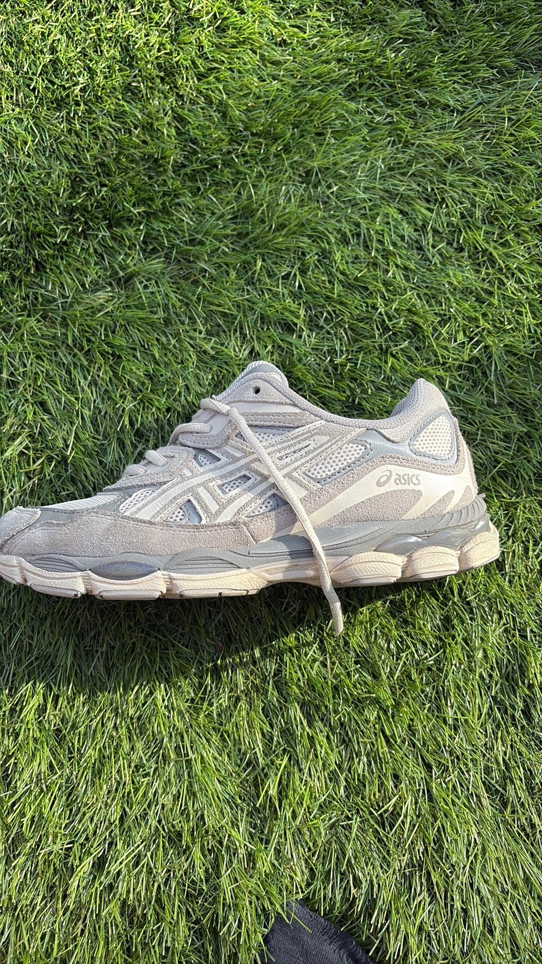 asics gel nyc, Sport en Fitness, Loopsport en Atletiek, Ophalen of Verzenden, Zo goed als nieuw, Hardloopschoenen, Asics