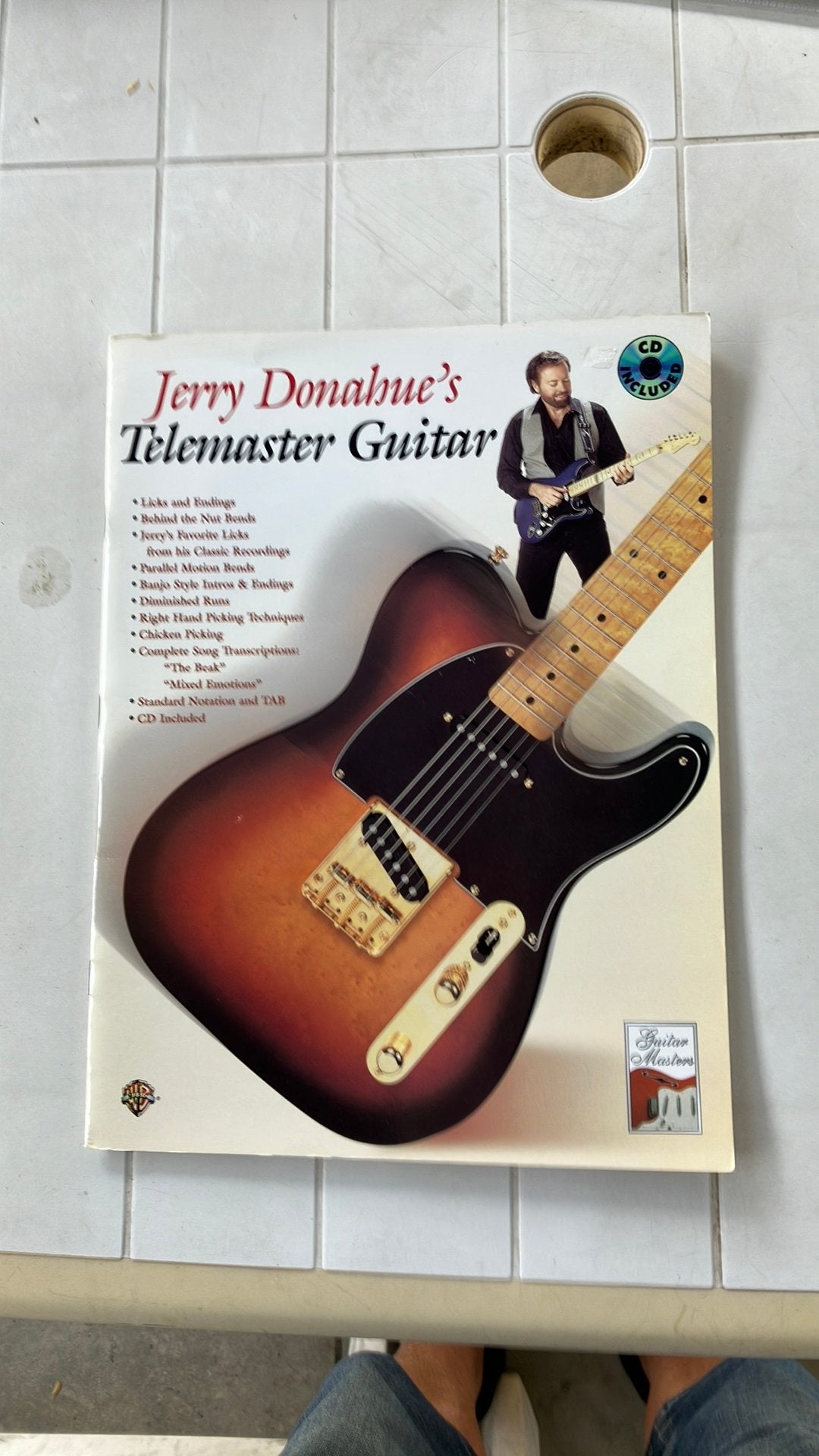 Jerry Donahue's Telemaster Guitar Boek + CD, Gitaar, Les of Cursus, Ophalen of Verzenden, Zo goed als nieuw
