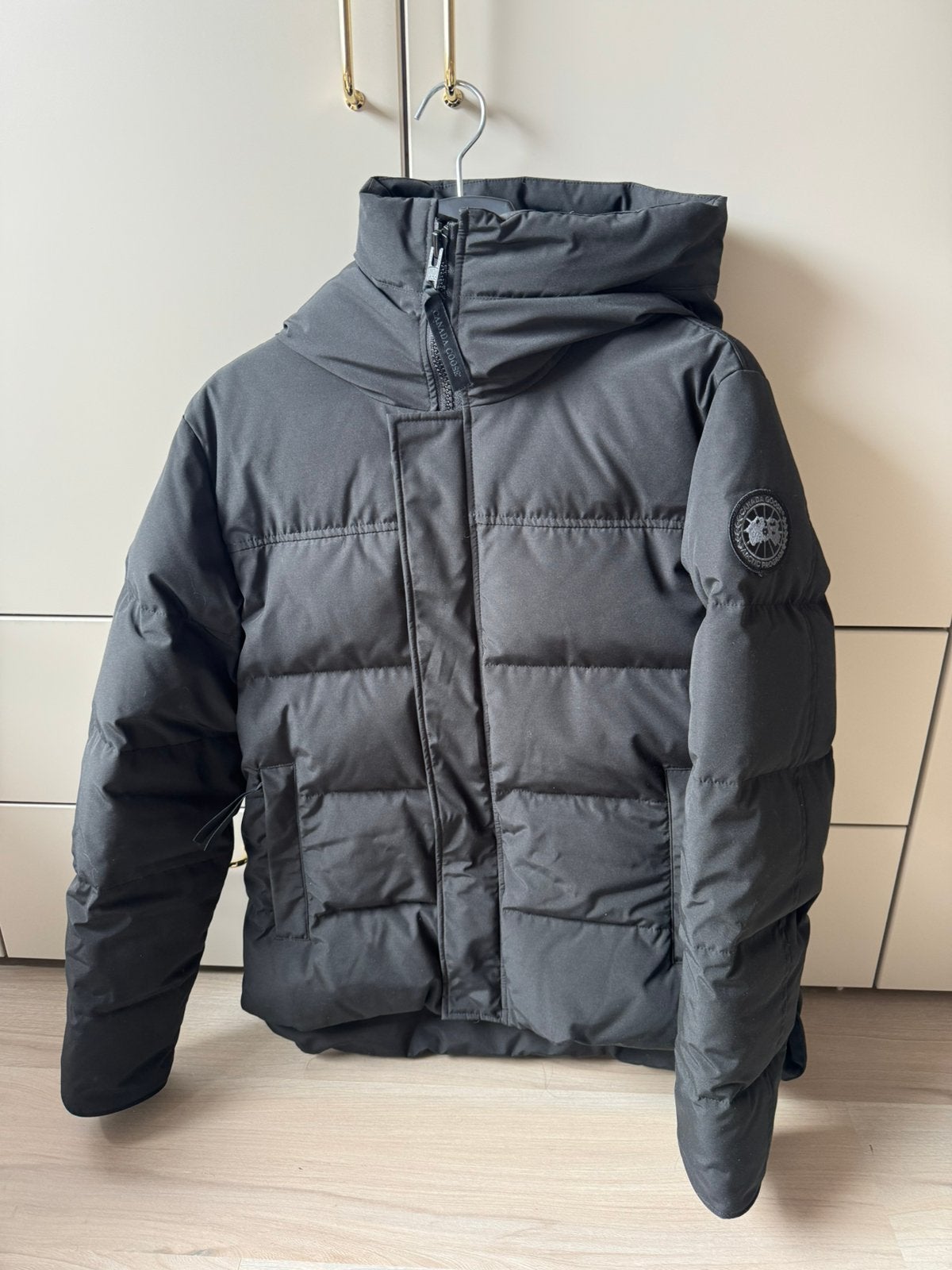 Canada Goose Macmillan L black label, Ophalen, Zo goed als nieuw, Zwart
