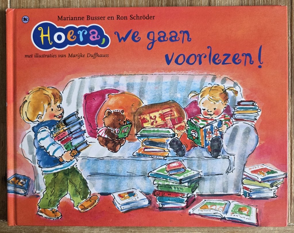 Hoera we gaan voorlezen  - Marianne Busser en Ron Schroder, Ophalen of Verzenden, Zo goed als nieuw, Marianne Busser en Ron Schröder