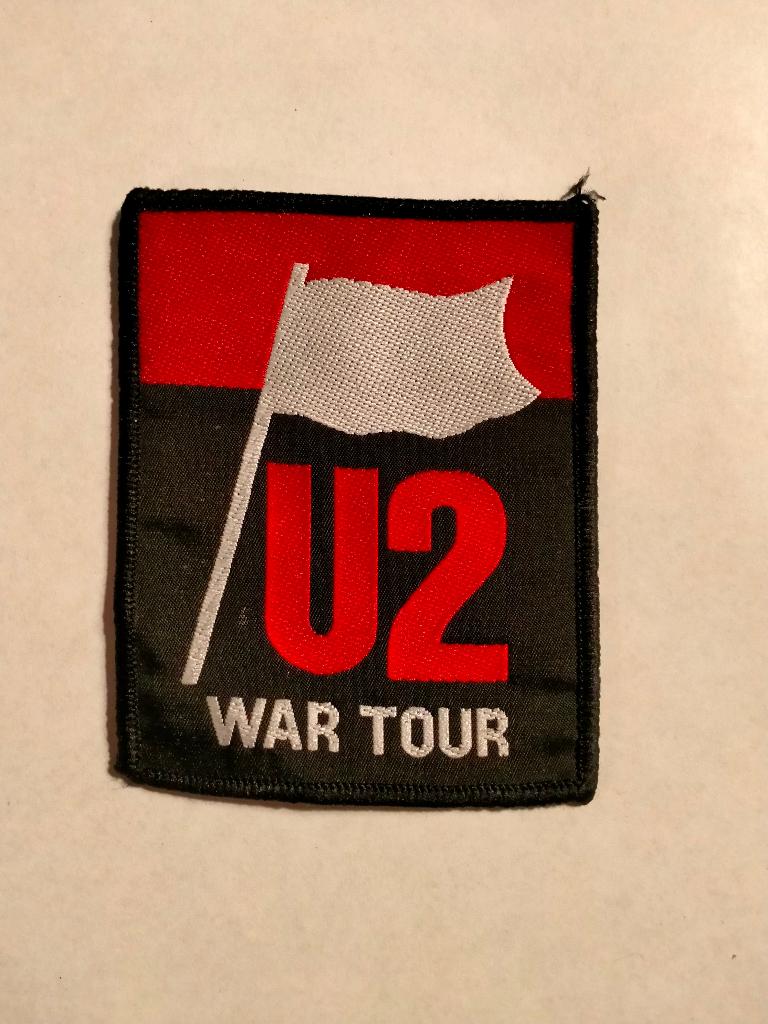 U2 War Tour Bono the Edge vintage muziek rock kleding patch, Ophalen of Verzenden, Zo goed als nieuw, Kleding