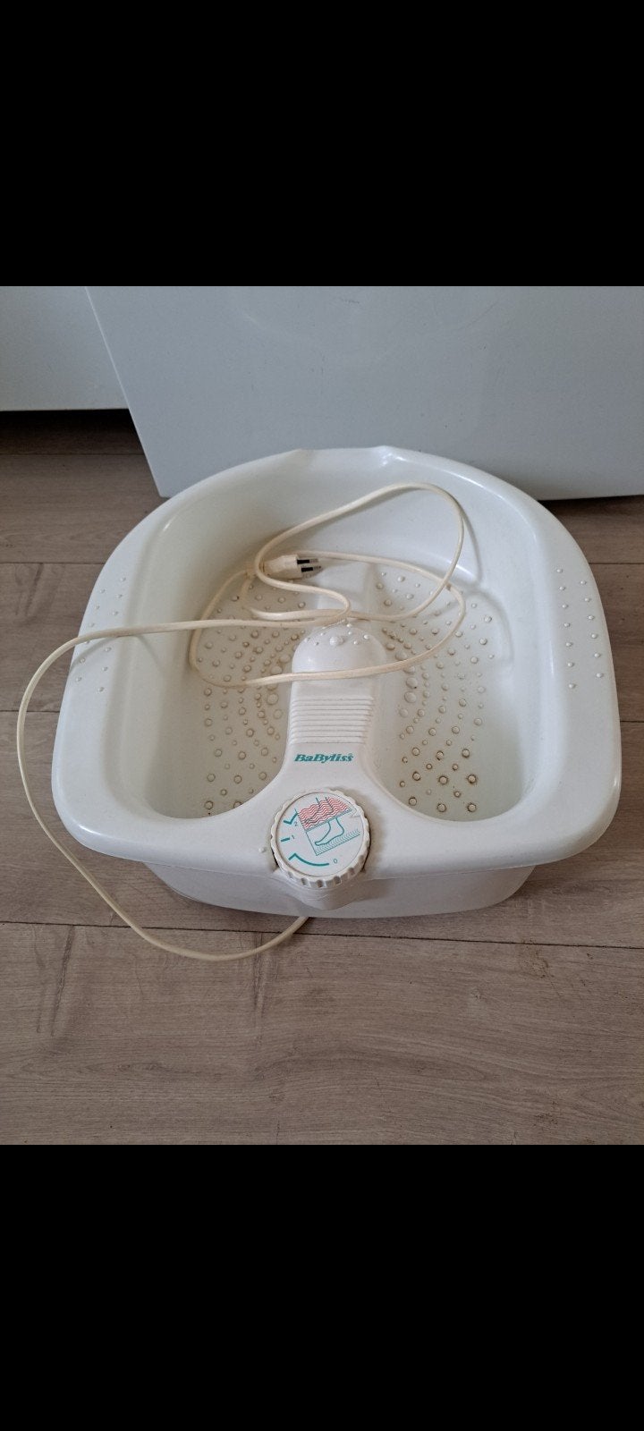 Mooie voeten massage bad babyliss, Ophalen, Gebruikt