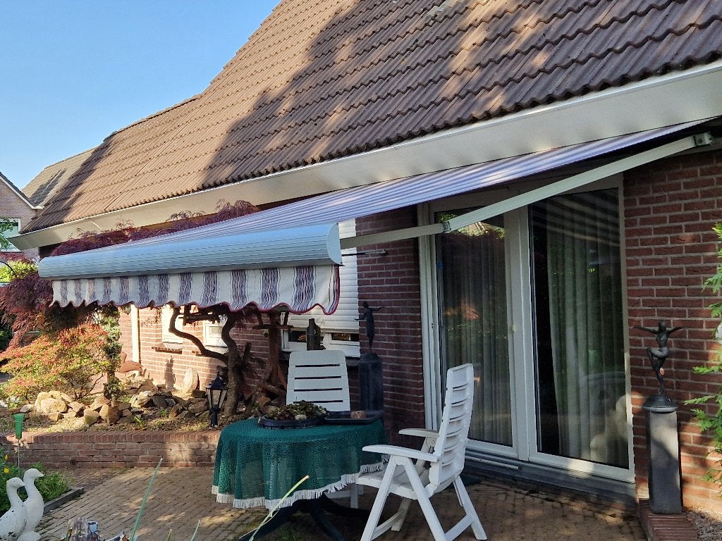 Zonnescherm, Ophalen, Gebruikt, Elektrisch, 150 tot 300 cm