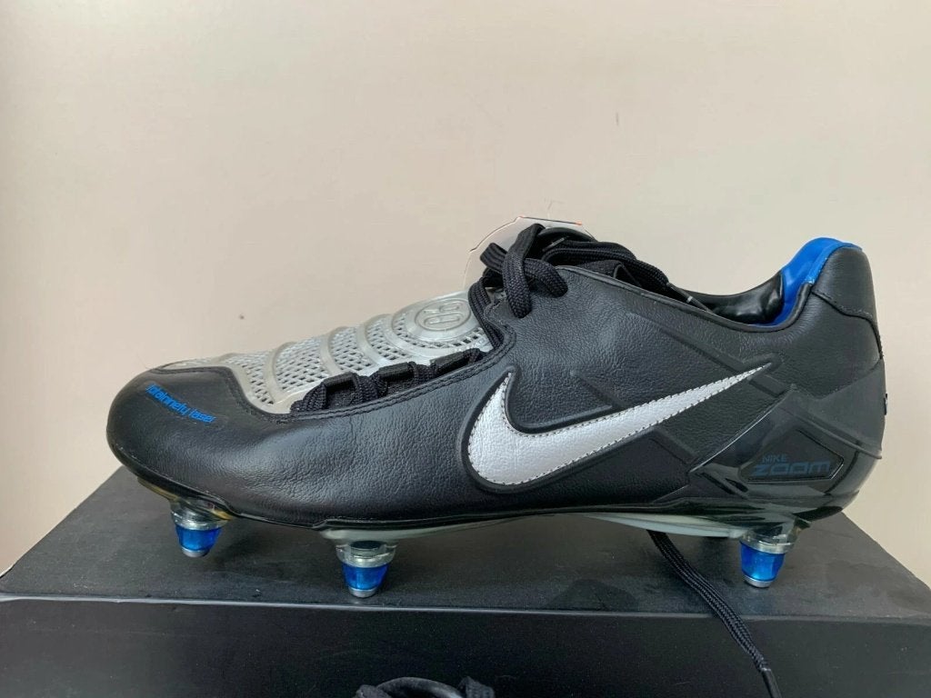 Brand new nike air zoom total 90 Strike FG football maat 44, Sport en Fitness, Voetbal, Gebruikt, Maat XS of kleiner, Schoenen