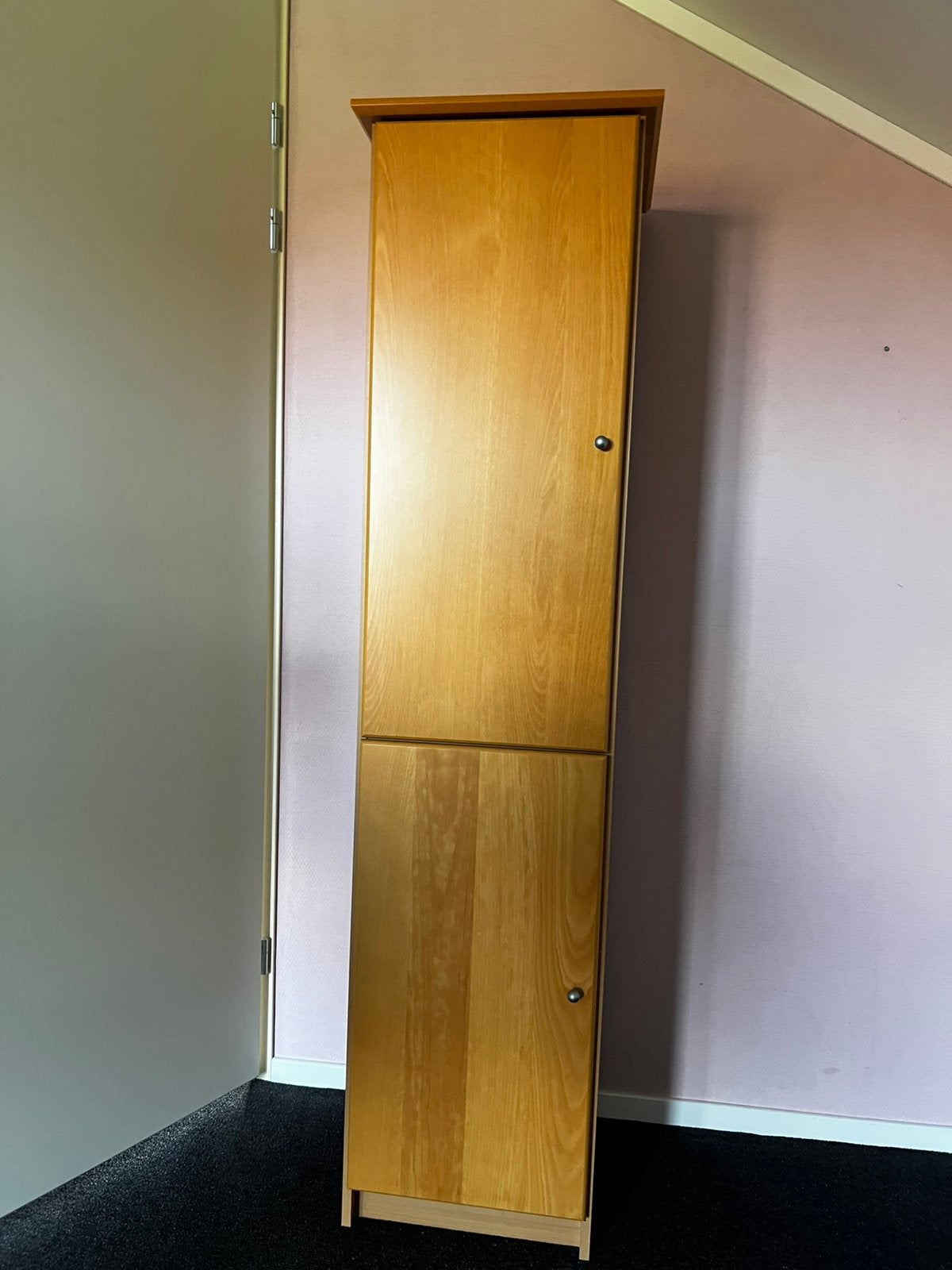Massief (alleen de deuren) beuken kast met planken, Gebruikt, 200 cm of meer, 25 tot 50 cm, Overige houtsoorten