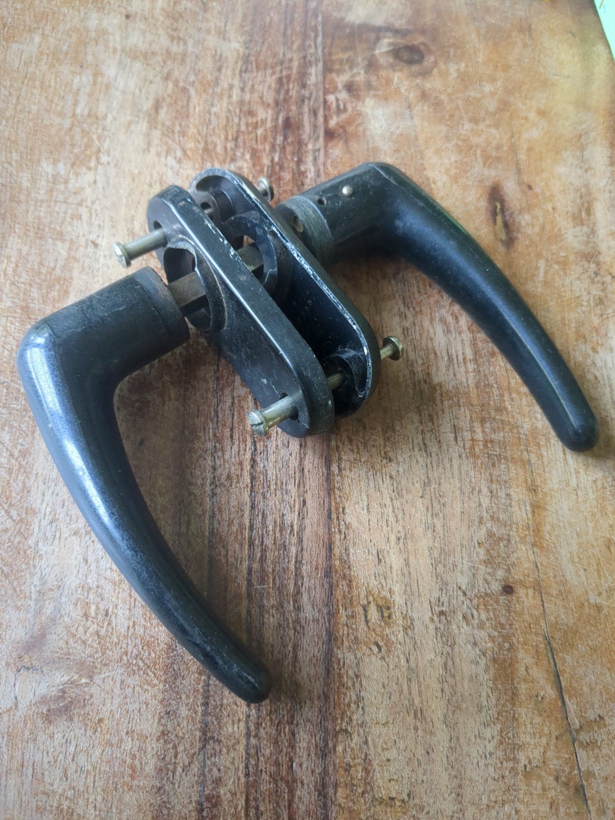 bakeliet deurklink zwart, Doe-het-zelf en Verbouw, Hang- en Sluitwerk, Ophalen of Verzenden, Klink of Kruk
