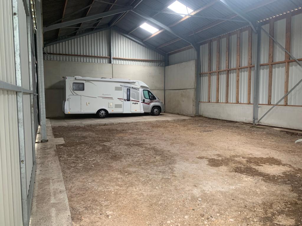Te huur Camper stalling, Caravans en Kamperen, Caravanstallingen