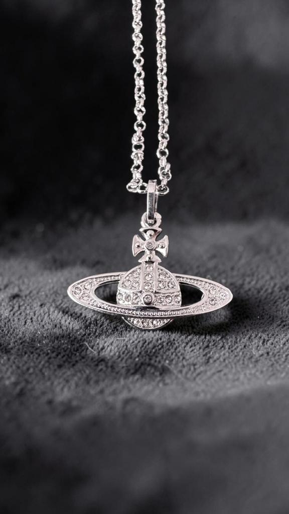 Vivienne westwood ketting zilver, Sieraden, Tassen en Uiterlijk, Kettingen, Ophalen of Verzenden