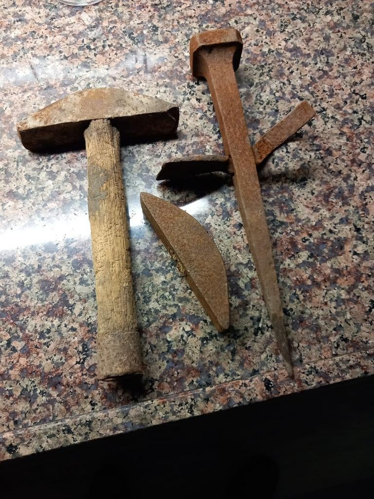 Oude Haarhamer en Haarspit - Antiek Gereedschap, Antiek en Kunst, Antiek | Gereedschap en Instrumenten, Ophalen of Verzenden