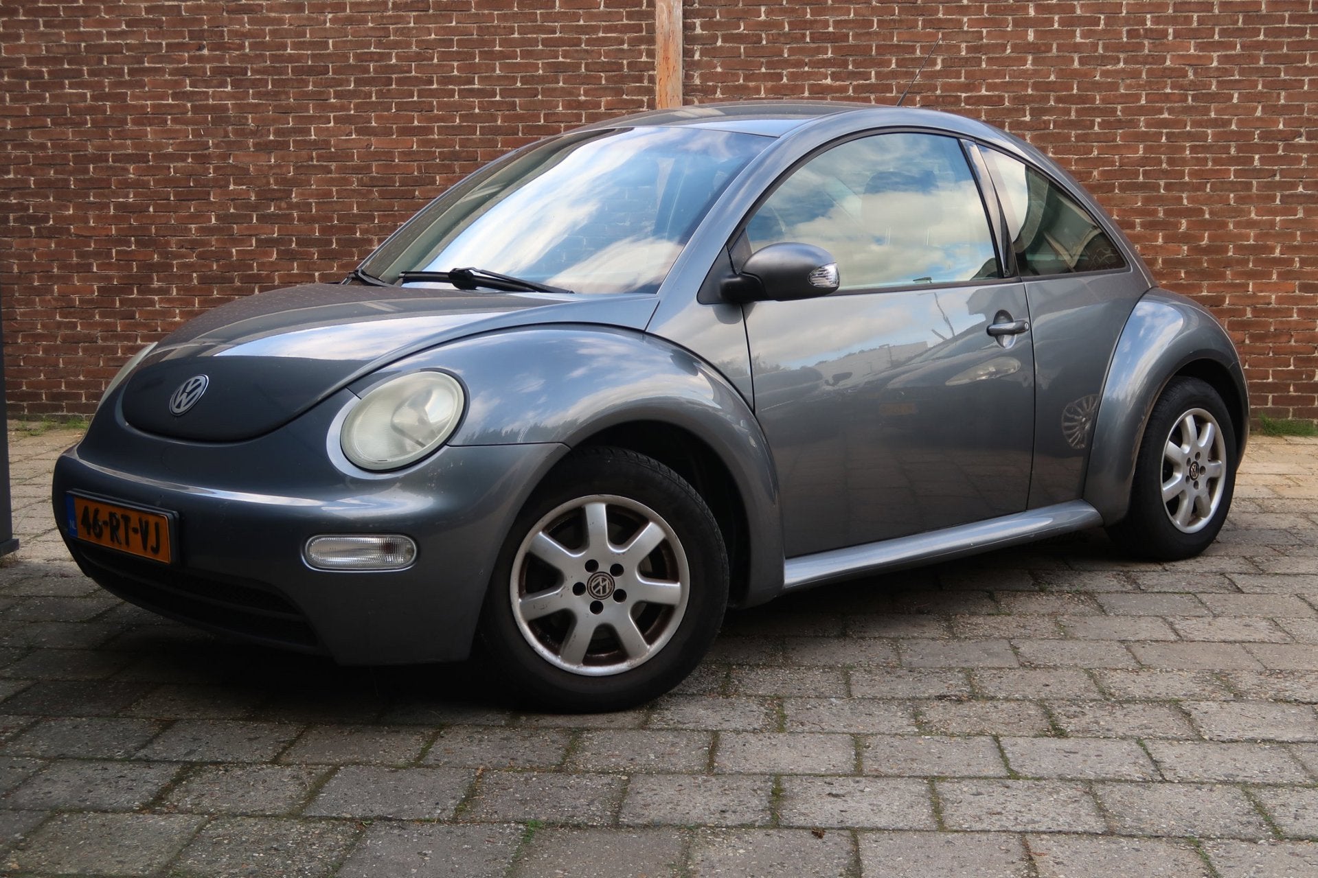 Volkswagen New Beetle 1.6 *Meeneemprijs! Airco!, Auto's, Stof, Gebruikt, 4 stoelen, Bedrijf