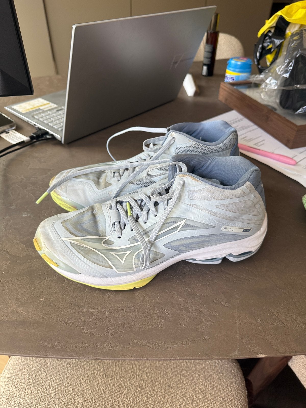 Mizuno Wave Lightning Z7, Sport en Fitness, Volleybal, Ophalen of Verzenden, Gebruikt, Schoenen