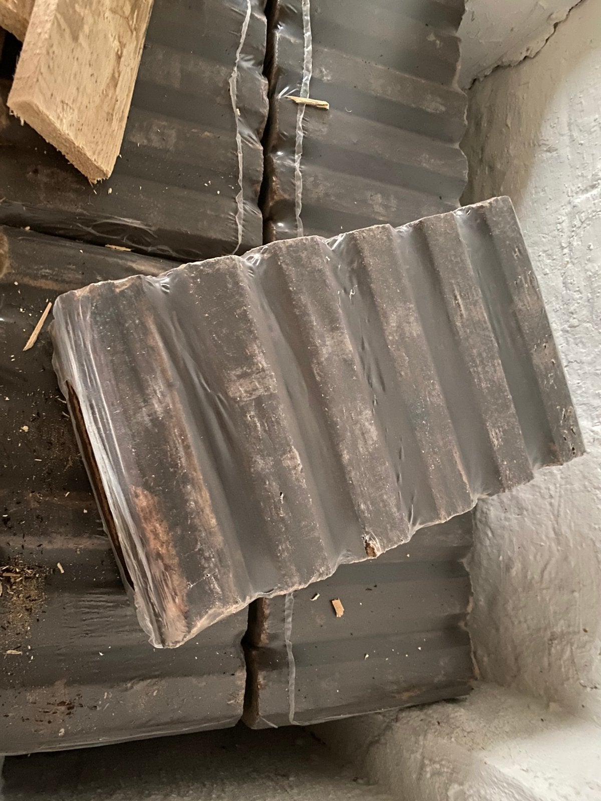Pini-Kay houtbriketten 10 kg – NIEUW – 5 of 10 pakken, Minder dan 3 m³, Ophalen, Overige houtsoorten, Blokken
