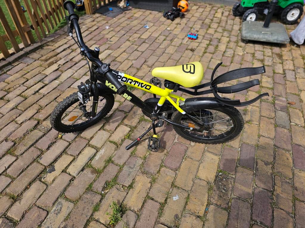Volare Sportivo Kinderfiets 16 inch - Zwart/Geel, Ophalen, Terugtraprem, Volare, 16 tot 20 inch