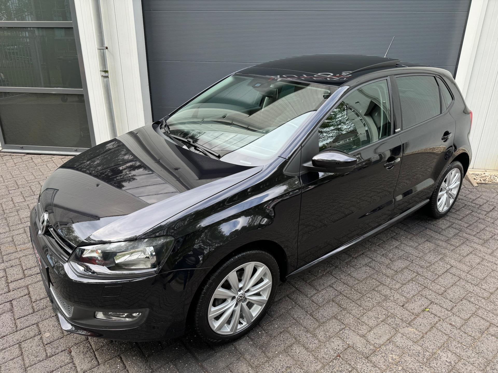 Volkswagen Polo 1.4-16V Style Panoramadak/Airco/Navigatie/St, Auto's, Volkswagen, Voorwielaandrijving, 86 pk, Gebruikt, 4 cilinders