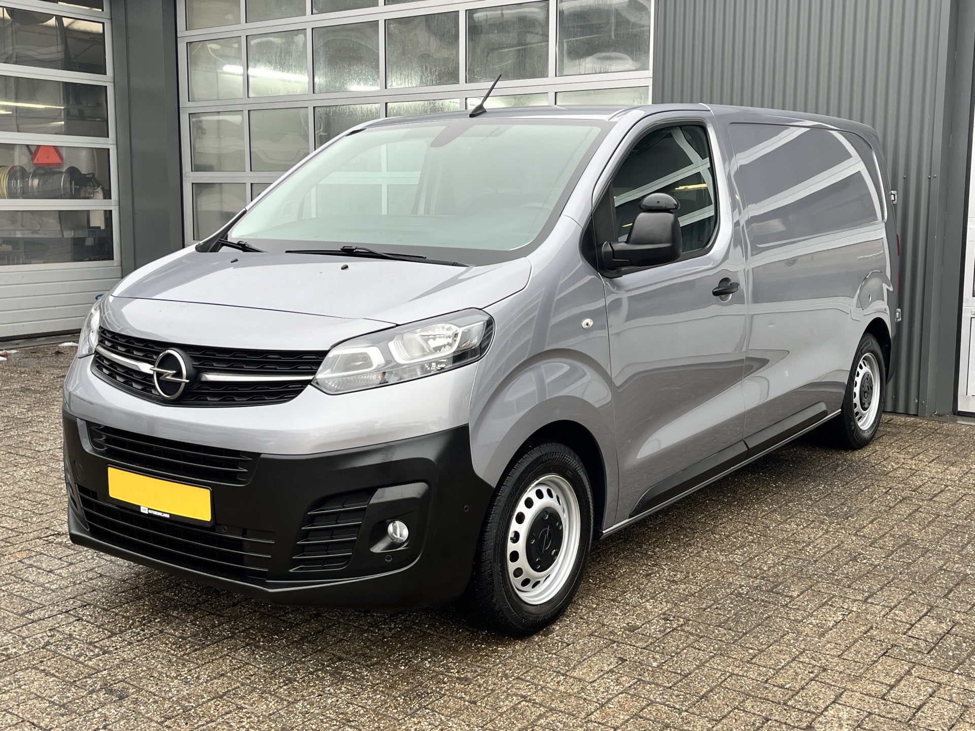 Opel Vivaro 1.5 CDTI L2H1 Marge BTW en BPM vrij! Airco Cruis, Auto's, Voorwielaandrijving, Stof, Gebruikt, 4 cilinders