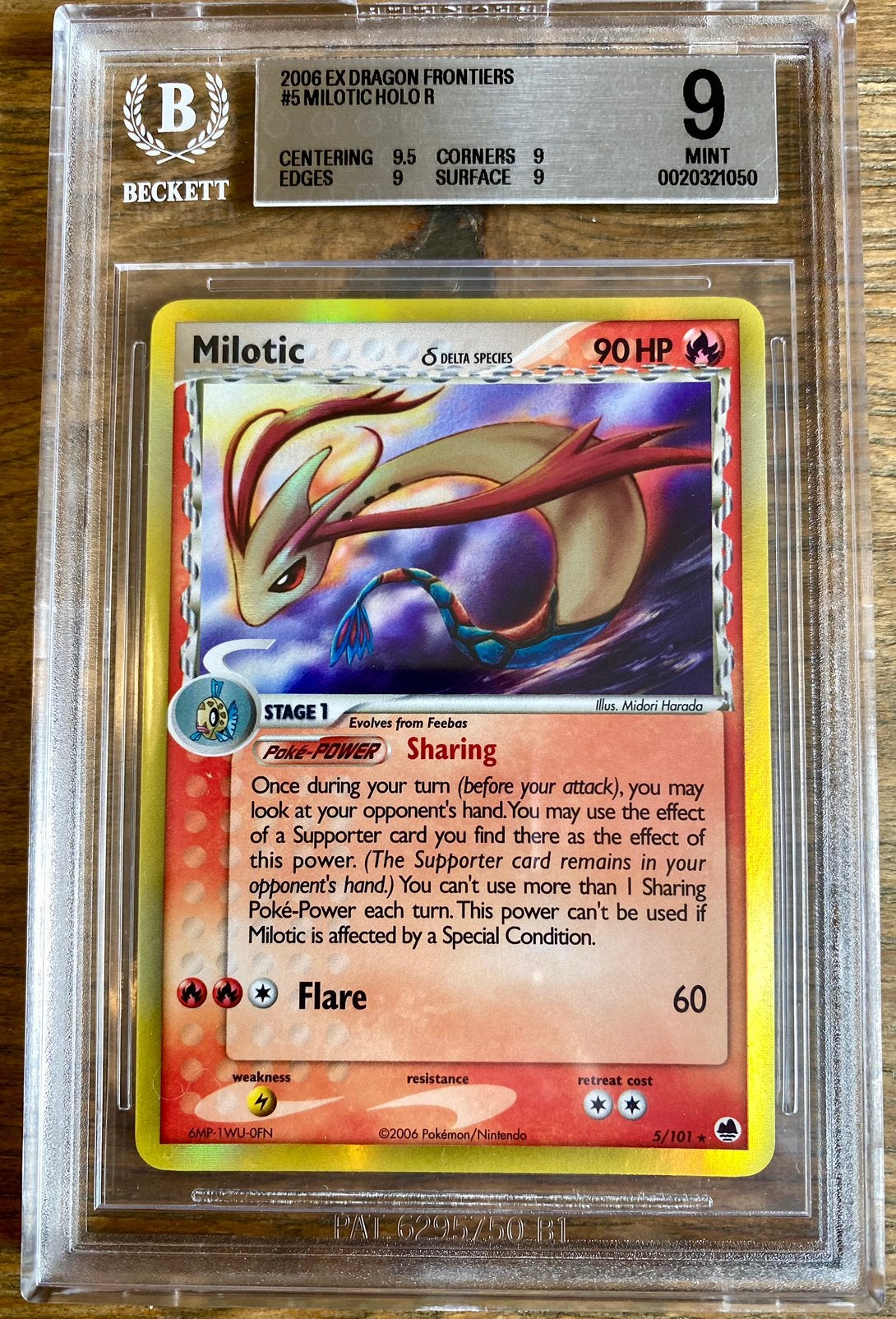 Delta Species Milotic Ex Dragon Frontiers graded 9, Hobby en Vrije tijd, Verzamelkaartspellen | Pokémon, Ophalen of Verzenden