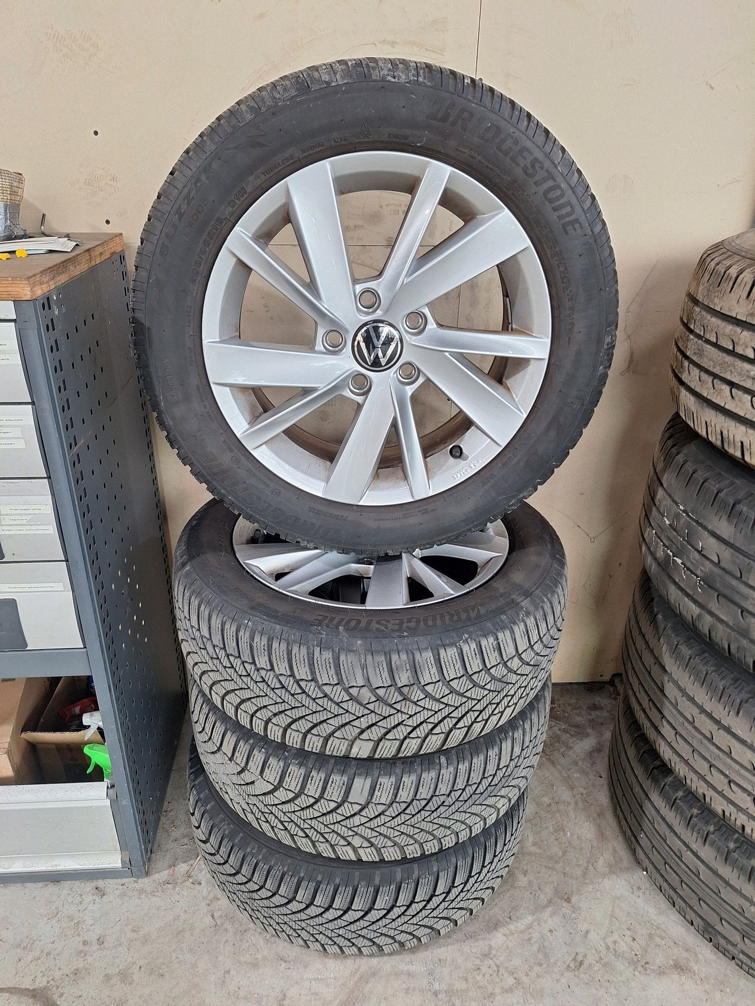 Volkswagen Golf Winterset 16 Inch, Auto-onderdelen, Banden en Velgen, Banden en Velgen, Winterbanden, 16 inch, 205 mm, Personenwagen