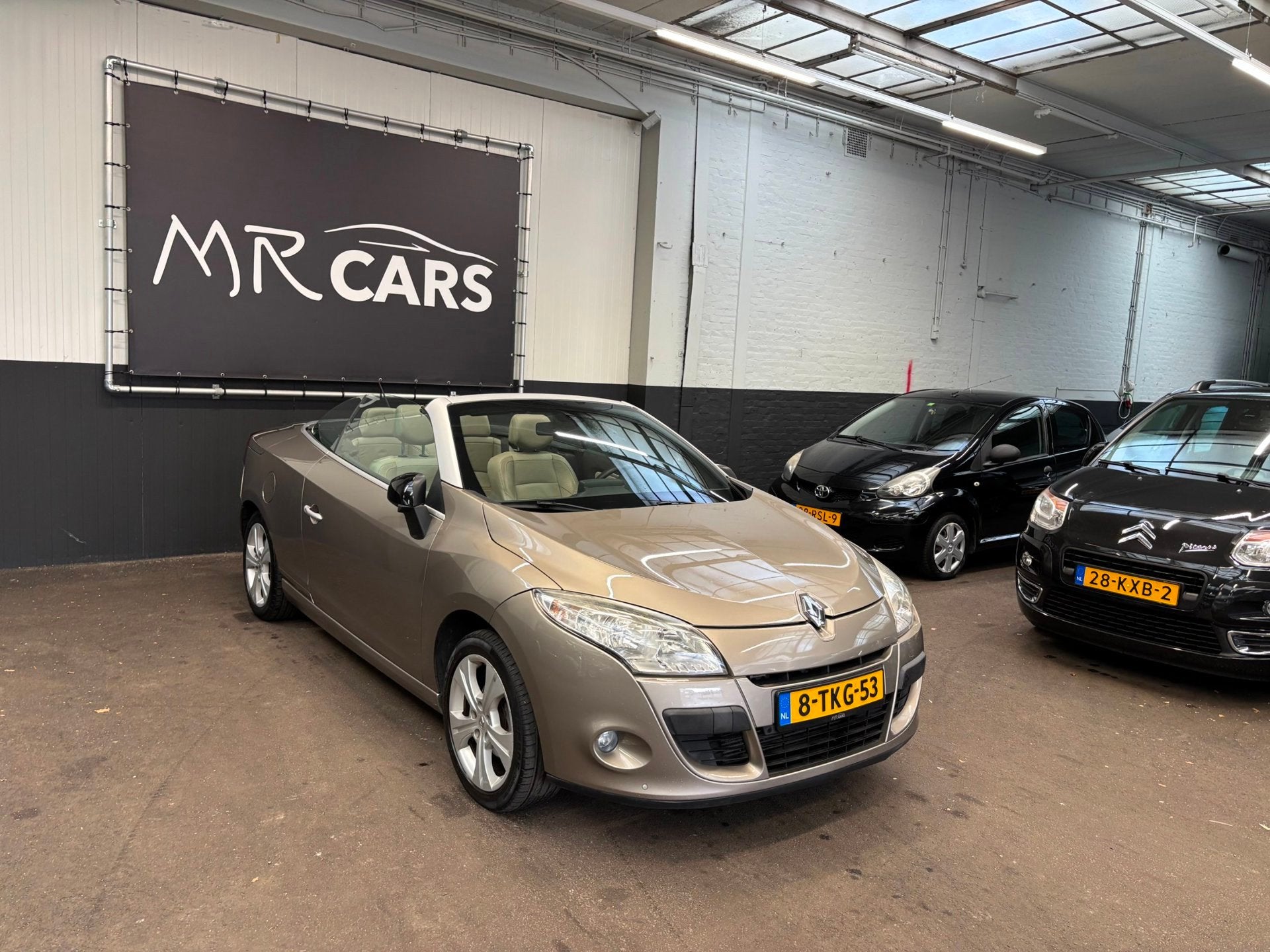 Renault Mégane Coupé-Cabriolet 1.4 TCE Dynamique, Voorwielaandrijving, Euro 5, Gebruikt, 750 kg