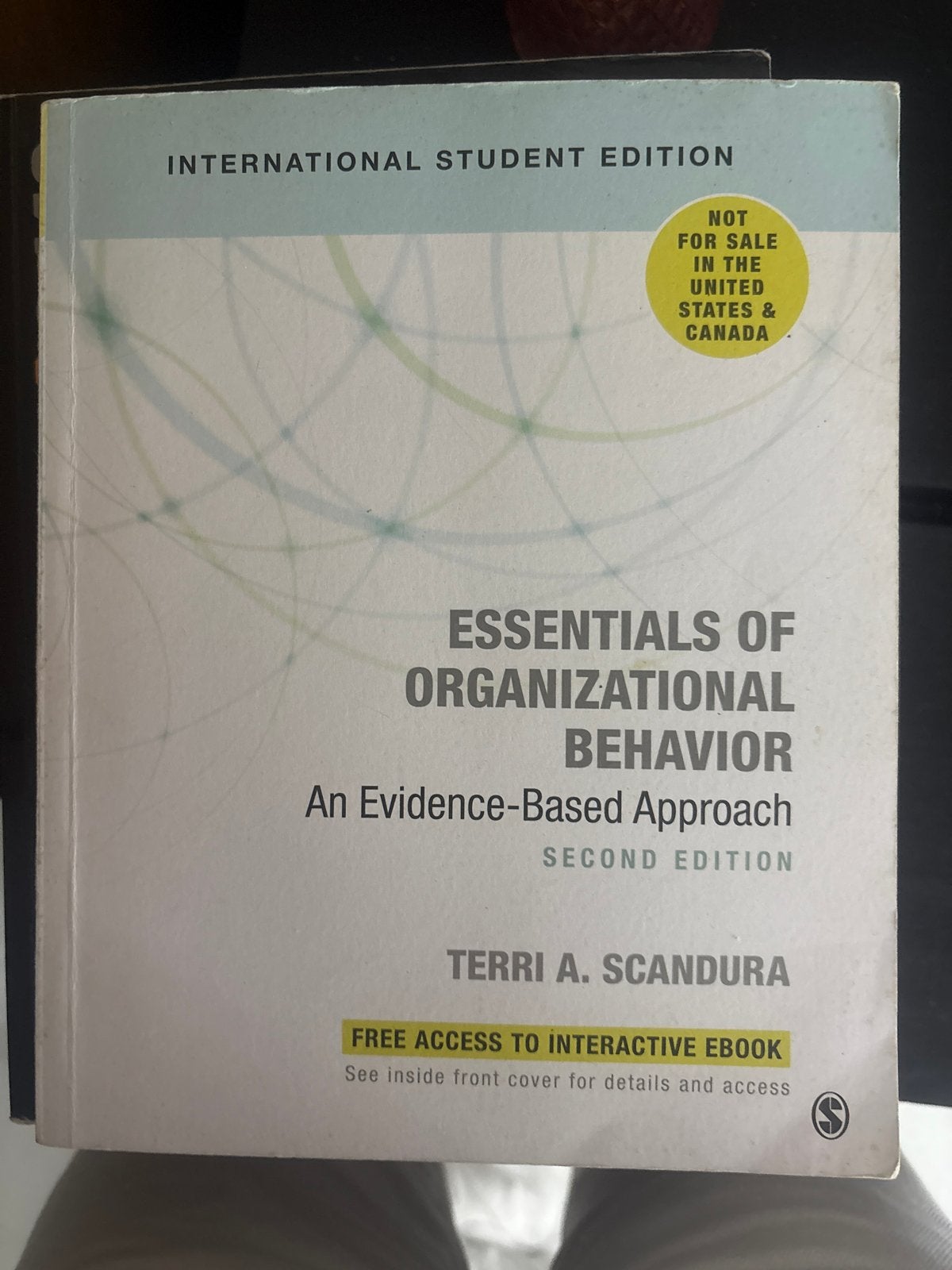 Essentials of Organizational Behavior - Terri A. Scandura, Ophalen of Verzenden, Gamma, Gelezen, HBO