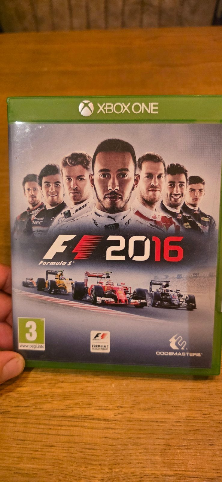 F1 2016 - Xbox One Racegame - Zo goed als nieuw, 1 speler, Racen en Vliegen, Ophalen of Verzenden, Zo goed als nieuw