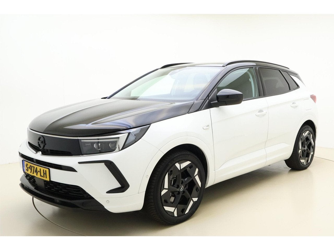 Opel Grandland 1.6 Turbo Plug-In Hybrid 300pk 4x4 GSe | Adap, Auto's, Opel, 4 cilinders, 1776 kg, Wit, Bedrijf