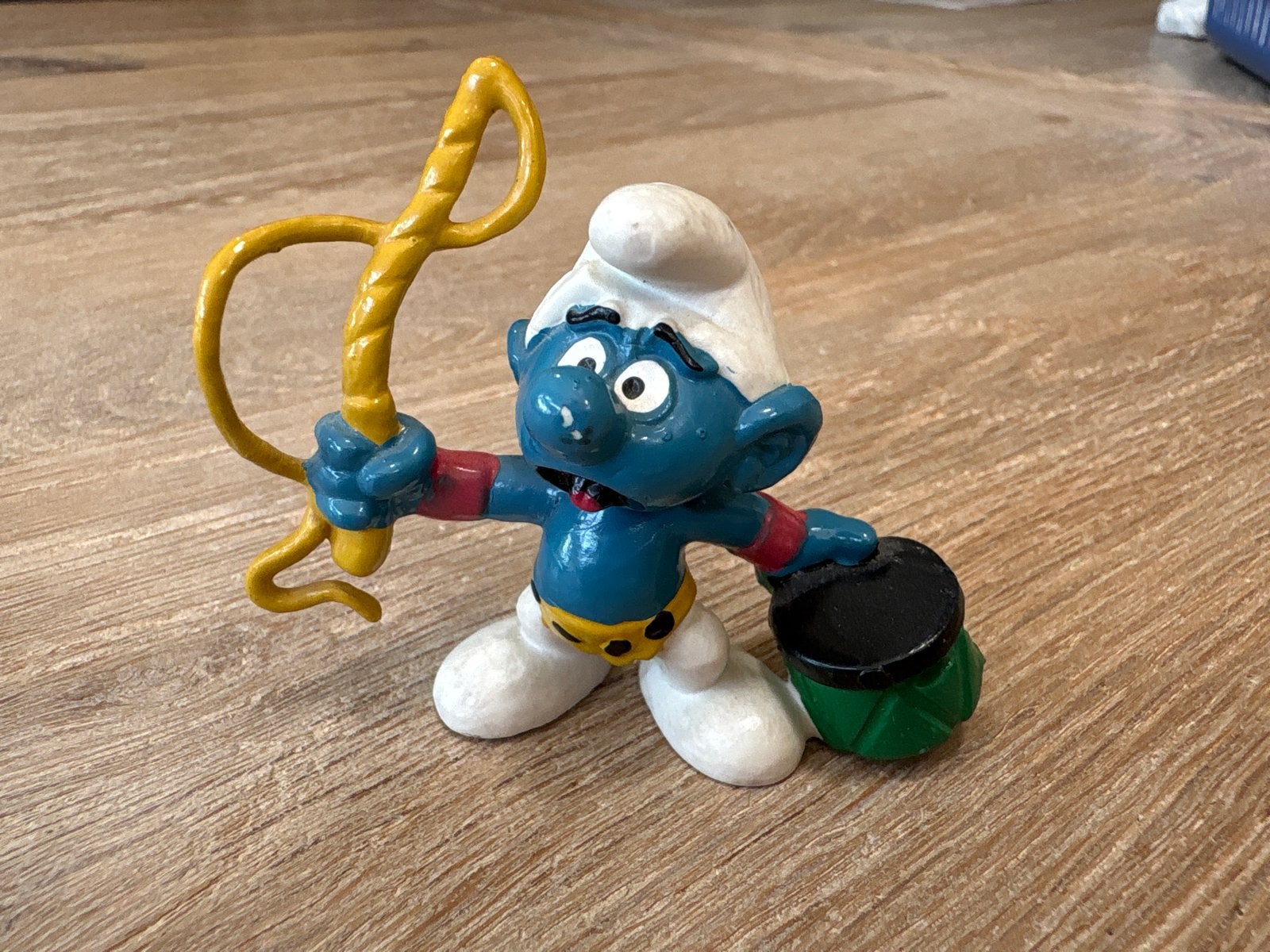 Vintage Smurf leeuwentemmer - Schleich 1979, Ophalen of Verzenden, Gebruikt, Overige Smurfen, Poppetje, Figuurtje of Knuffel