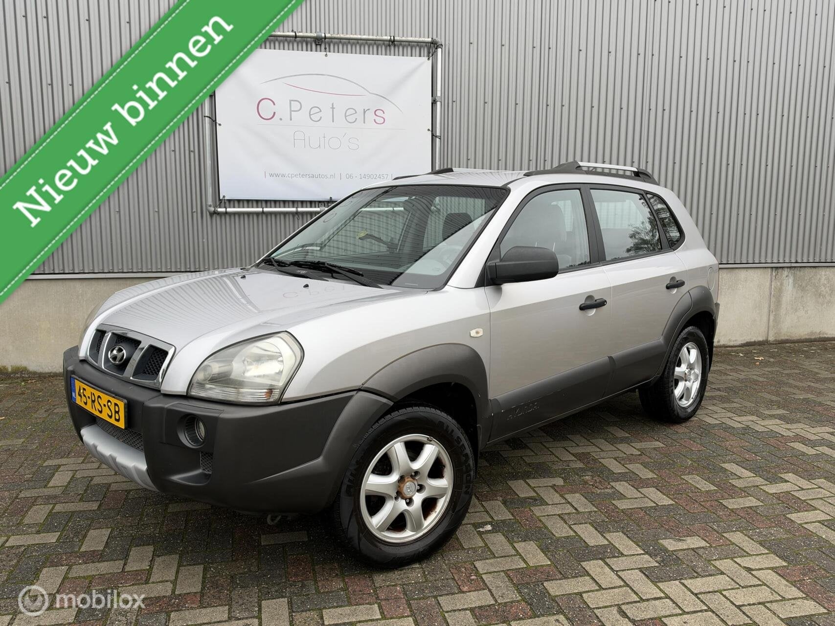 Hyundai Tucson 2.0i Dynamic 2005 / Airco / Trekhaak / Nieuwe, Gebruikt, 4 cilinders, Origineel Nederlands, Handgeschakeld
