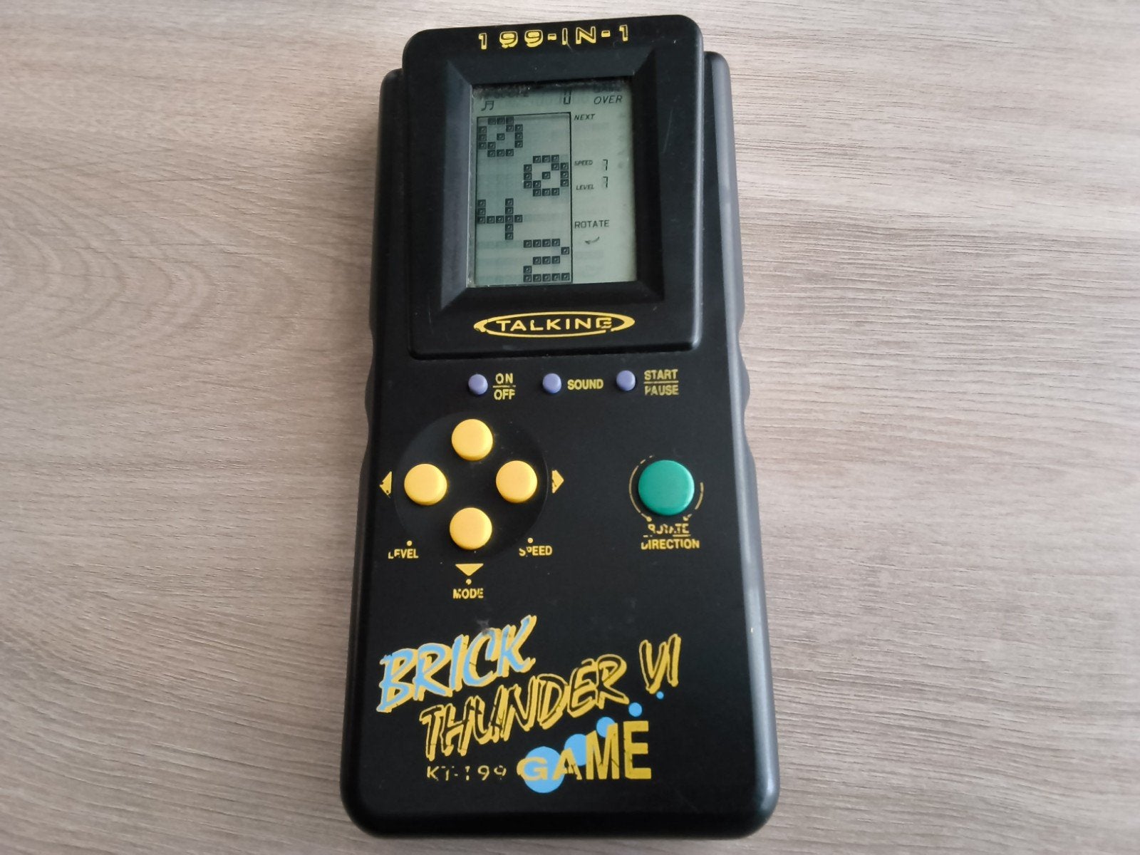 Vintage Brick Thunder VI 199-in-1 Handheld Game, Spelcomputers en Games, Spelcomputers | Overige, Ophalen of Verzenden