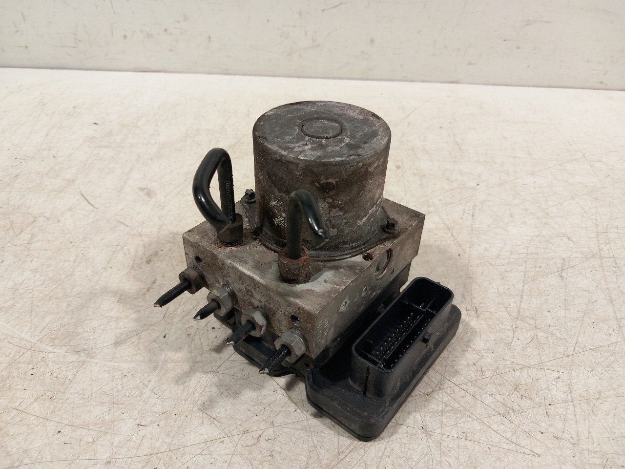 Abs pomp Opel Astra, Onderdelen@venauto.nl, Van der Ven Autorecycling B.V., Gebruikt, Ettenseweg 76, 4706 PB Roosendaal, The Netherlands