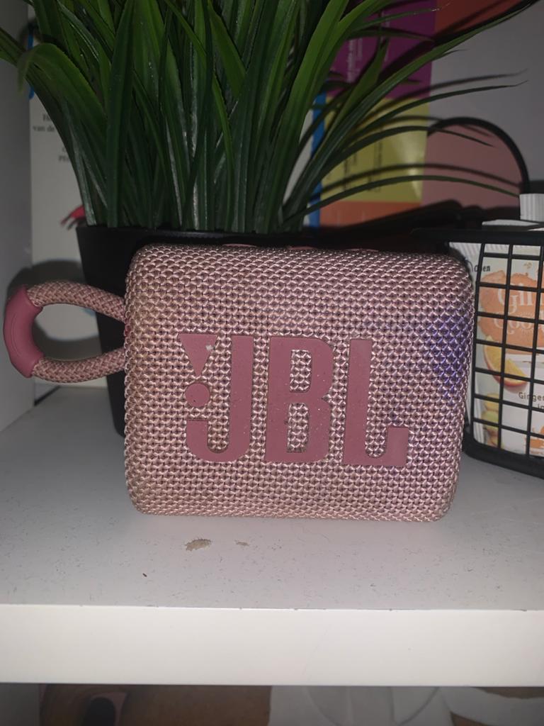 JBL GO 3 Draagbare Bluetooth Speaker - Roze, Gebruikt, JBL, Overige typen, Ophalen of Verzenden