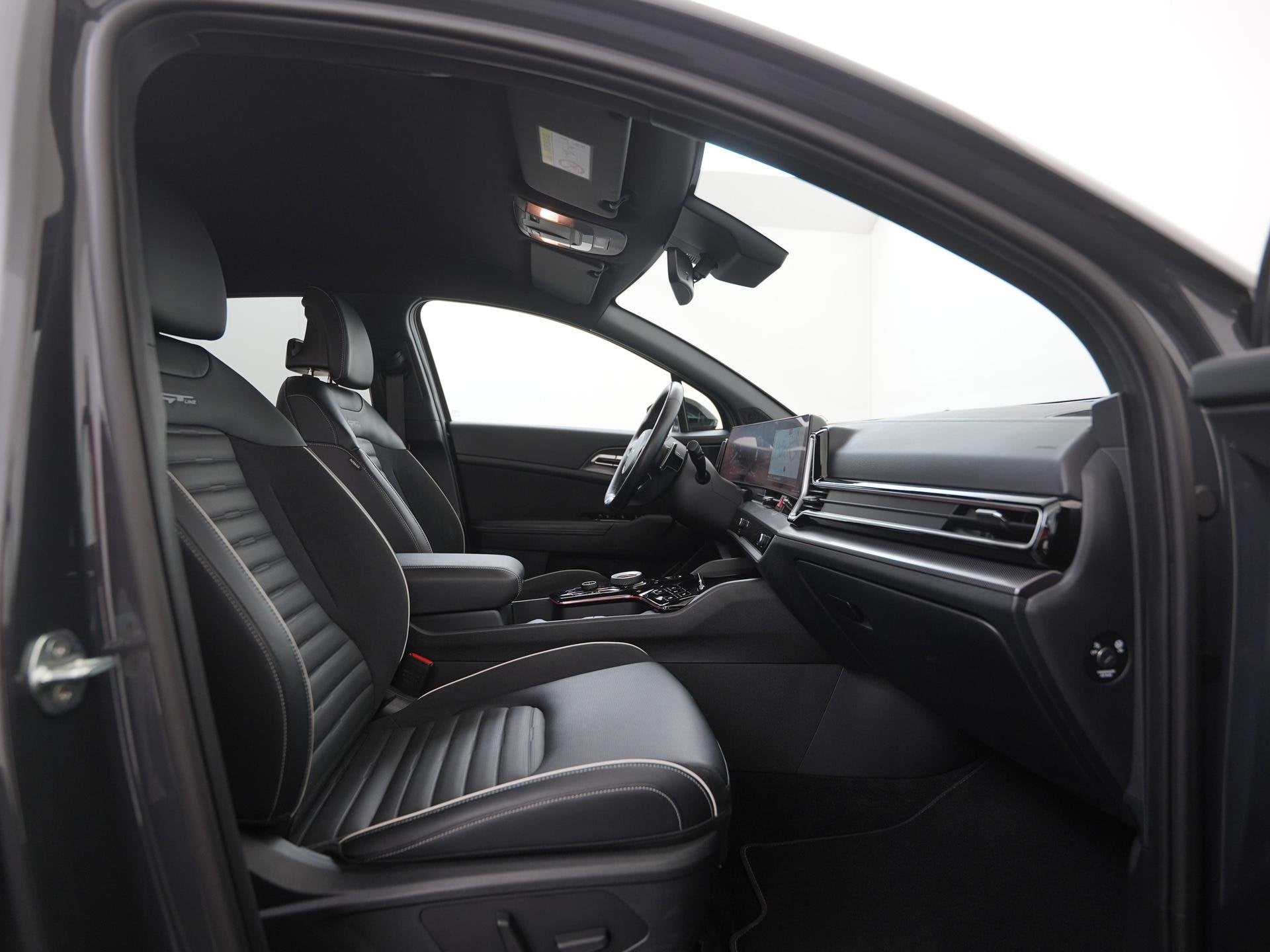 Kia Sportage 1.6 T-GDi Plug-in Hybrid AWD GT-Line | Zondag O, Auto's, Automaat, 14 kWh, Gebruikt, 4 cilinders