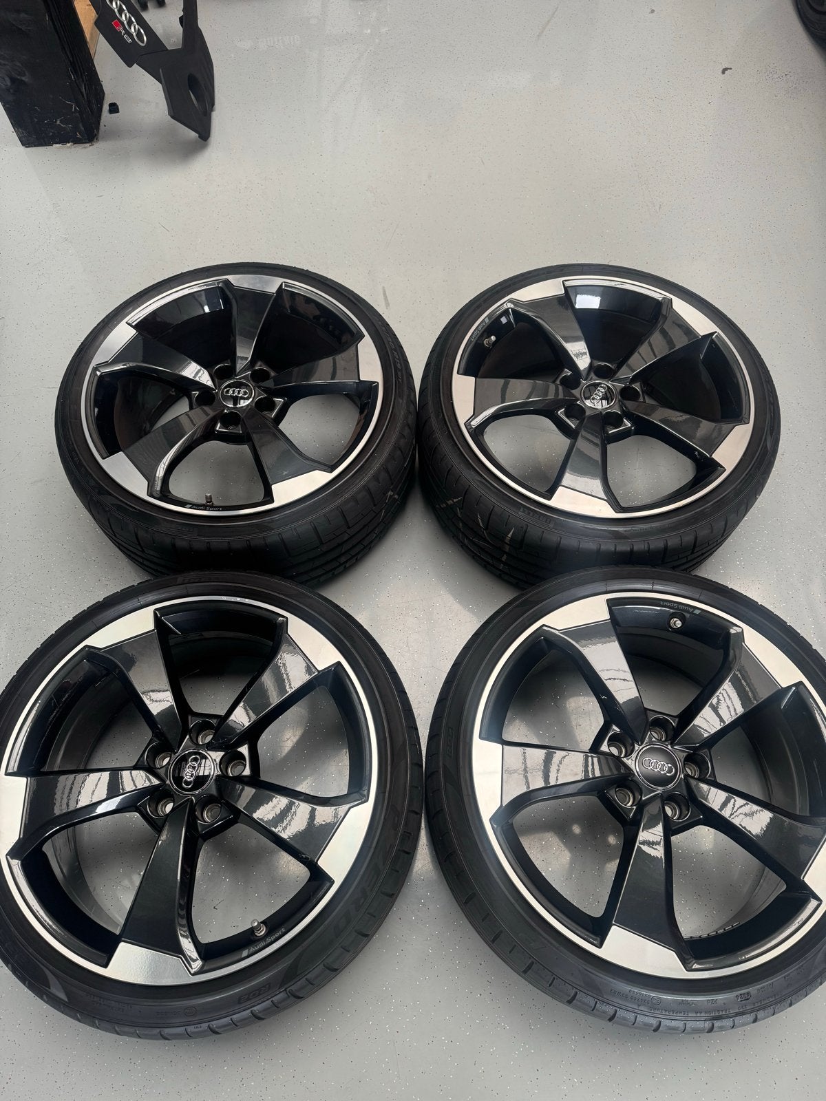 Originele Audi Rotor II 19 inch rs3 set, Gebruikt, Banden en Velgen, 235 mm, Personenwagen