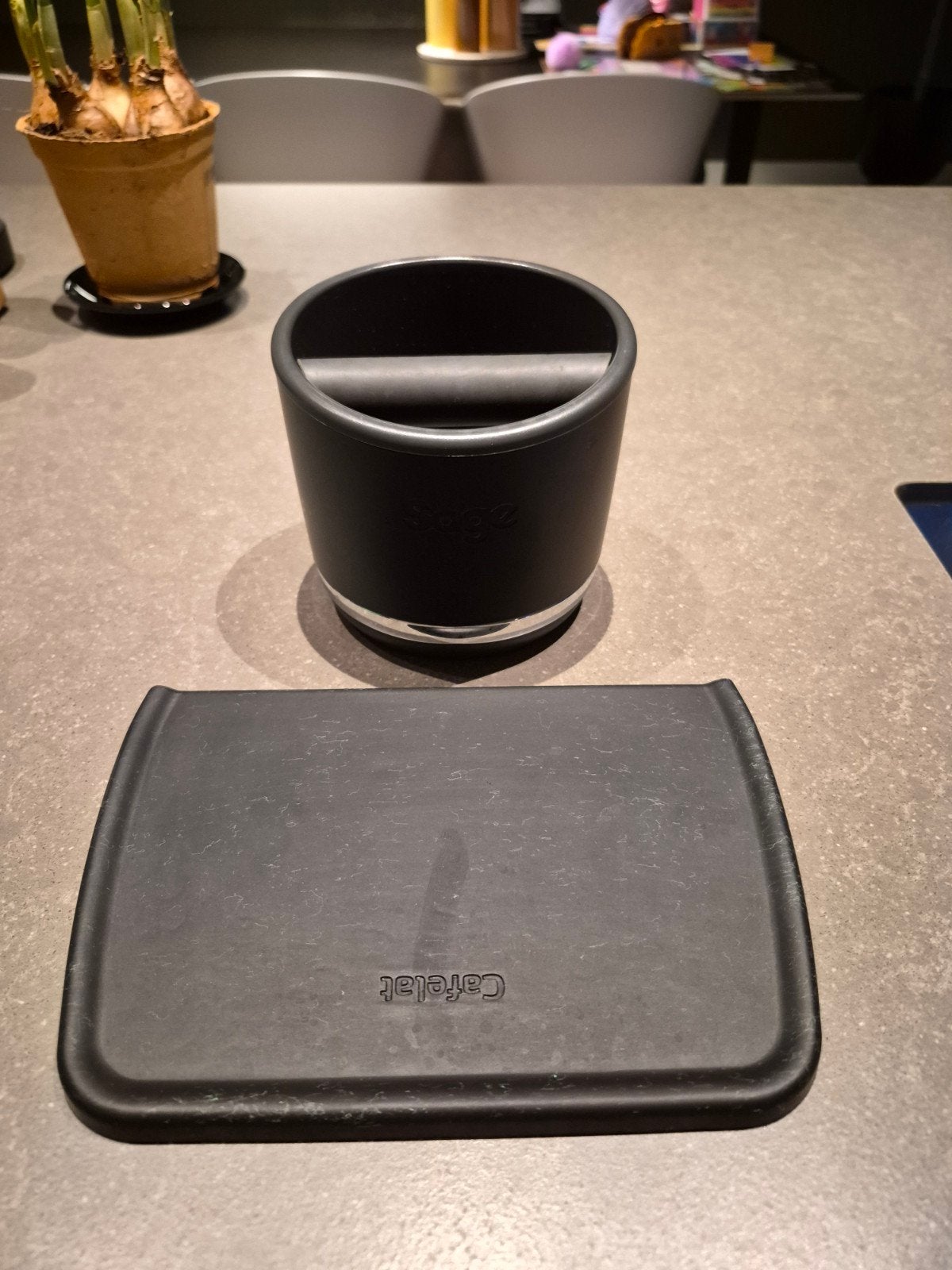 Sage Knockbox zwart en Cafelat tampermat, Ophalen of Verzenden, Zo goed als nieuw