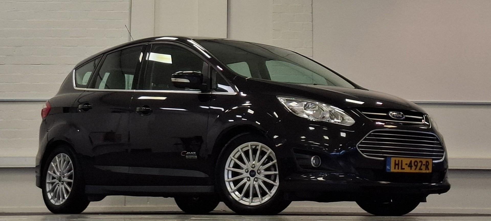 Ford C-Max 2.0 Plug-in Hybrid Titanium Plus 2e Eigenaar Pano, 137 pk, Gebruikt, 4 cilinders, Parkeerassistent