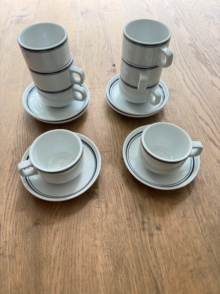 Pottery, Ophalen, Zo goed als nieuw, Porselein, Kop en/of schotel