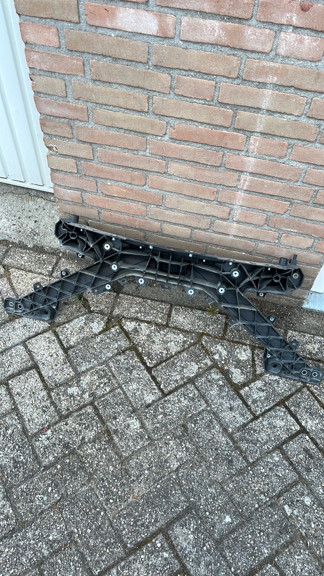 Tesla model 3 front 1118289 - 00 - G, Ophalen of Verzenden, Gebruikt, Voor, Bumper